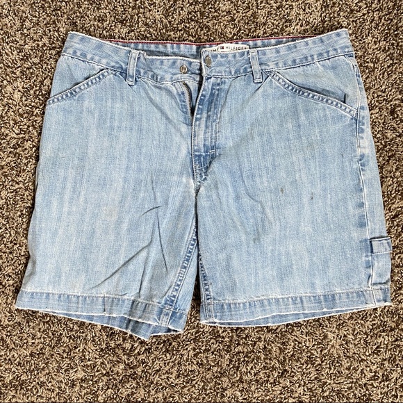 Vintage Tommy Shorts - Picture 3 of 3